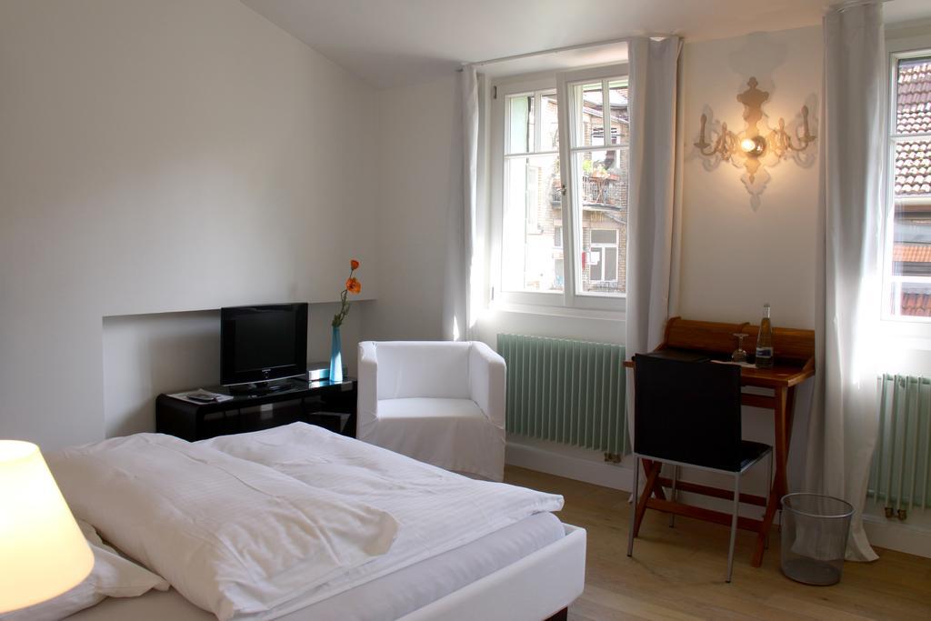 Astoria Hotel 4*